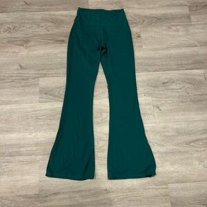 Wilo The Label Green Flared Leggings M